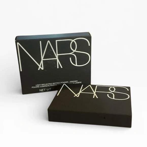 NARS Light Reflecting Setting Powder in Crystal NEW IN BOX - Picture 3 of 11